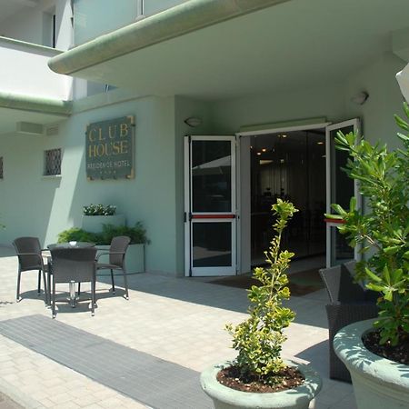 Residence Hotel Club House Cattolica Exterior foto