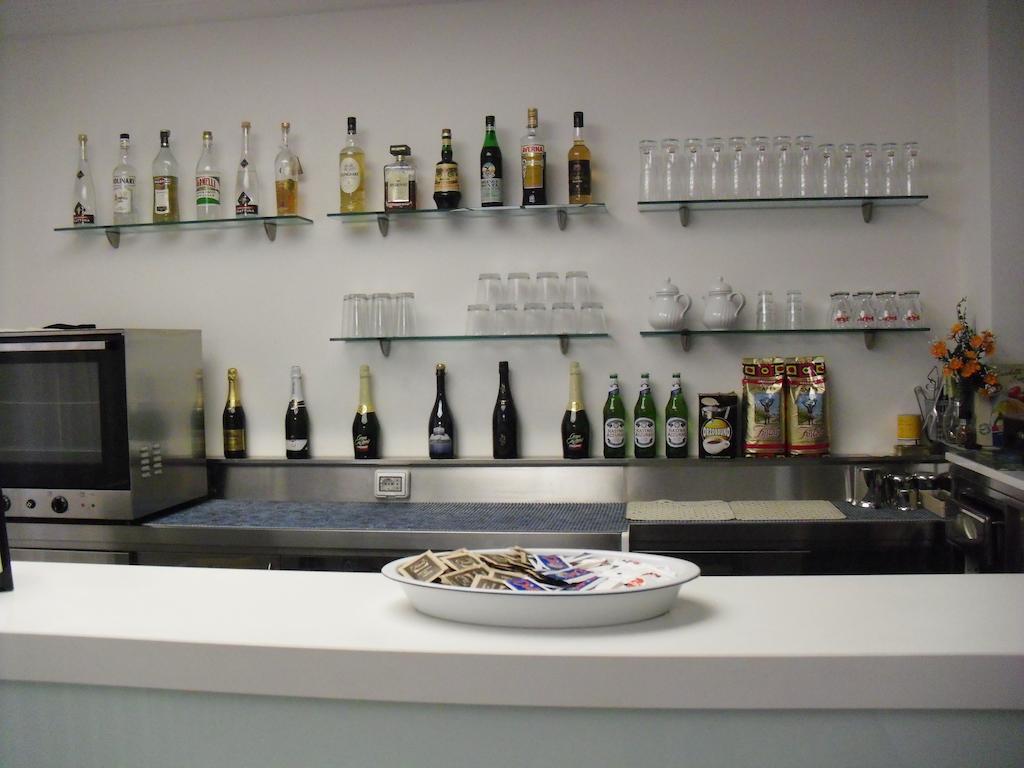 Residence Hotel Club House Cattolica Exterior foto
